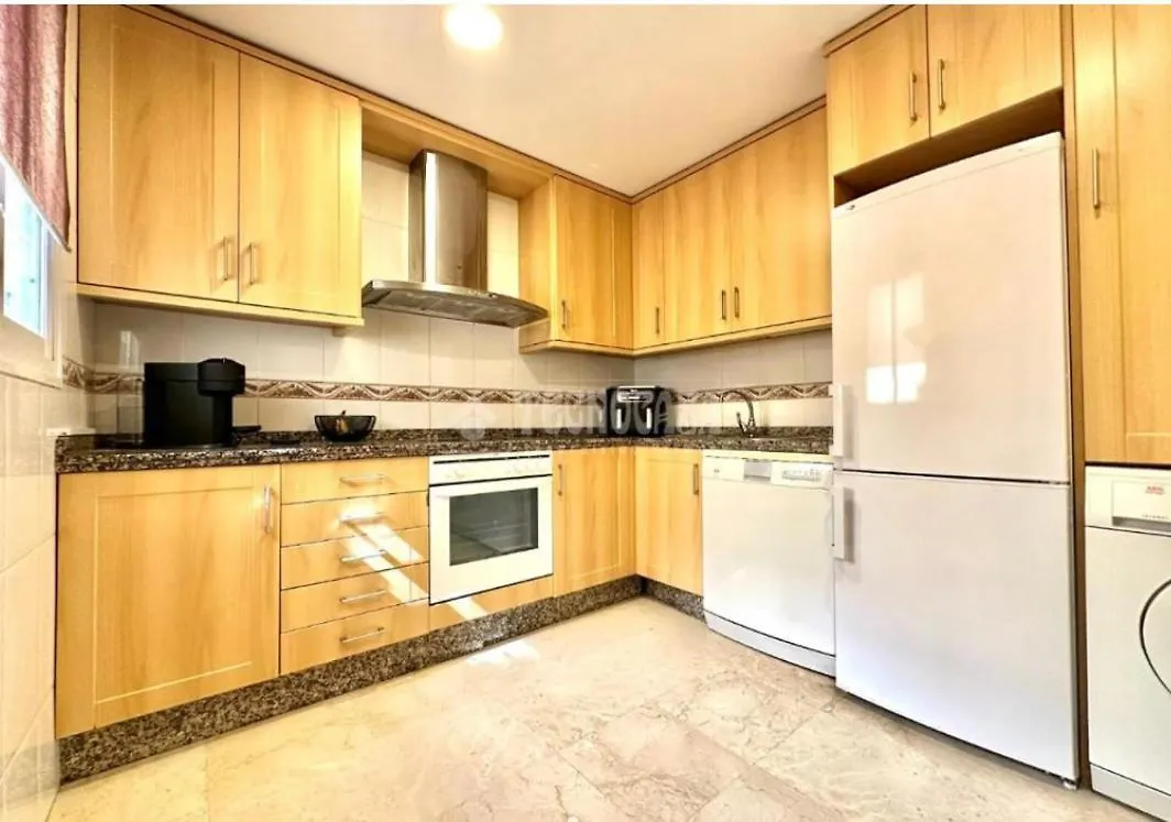 Helios 8 Apartment Benalmadena 0*,  Spain